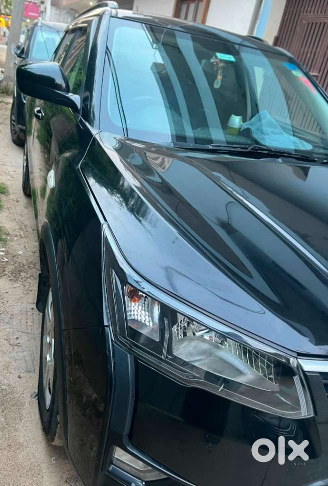 Mahindra Xuv300 W6, 2023, Petrol