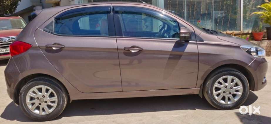 Tata Tiago 1.2 Revotron Xza, 2017, Petrol