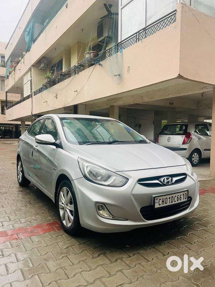 Hyundai Verna Vtvt 1.6 Sx, 2013, Petrol