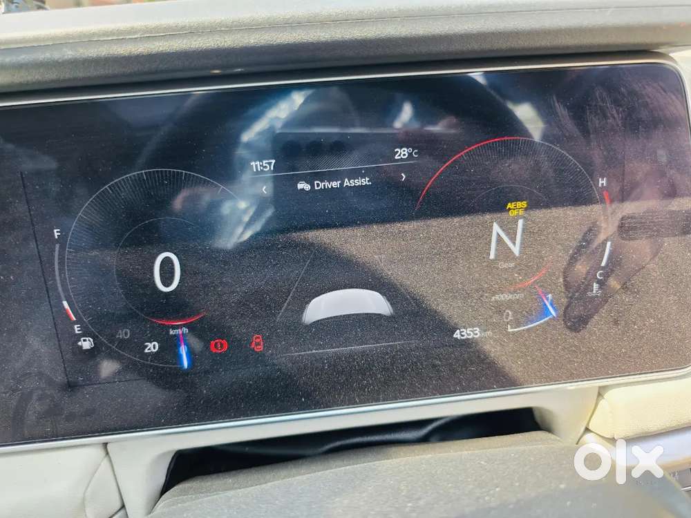 Mahindra Xuv700 2024 Diesel 4000km Driven Brand New Condition