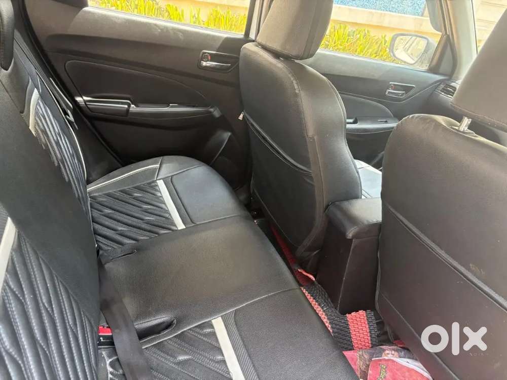 Maruti Suzuki Swift 2018 Petrol 30995 Km Driven