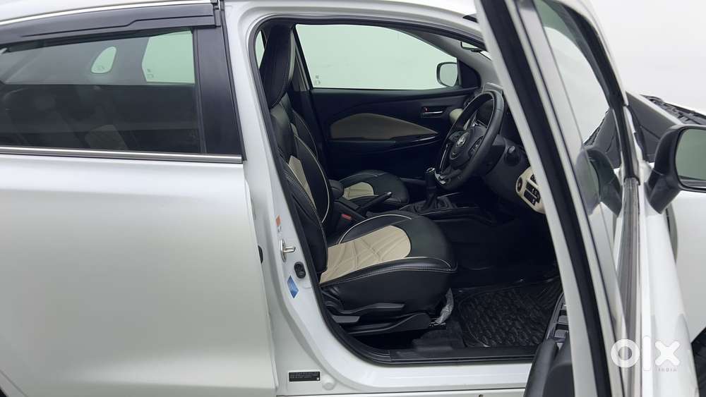 Toyota Glanza 1.2 V, 2024, Petrol