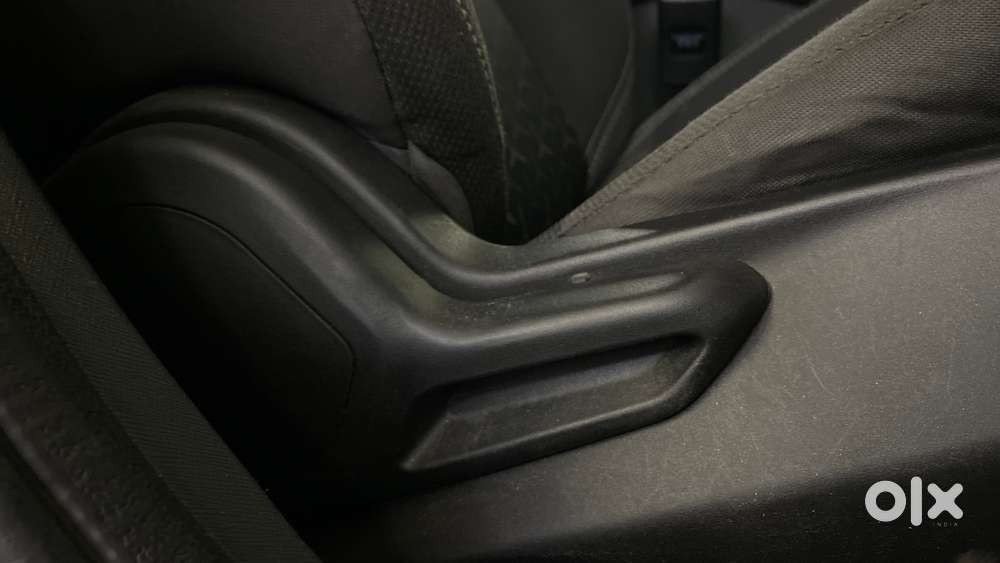 Tata Nexon 1.2 Revotron Xm (s), 2021, Petrol