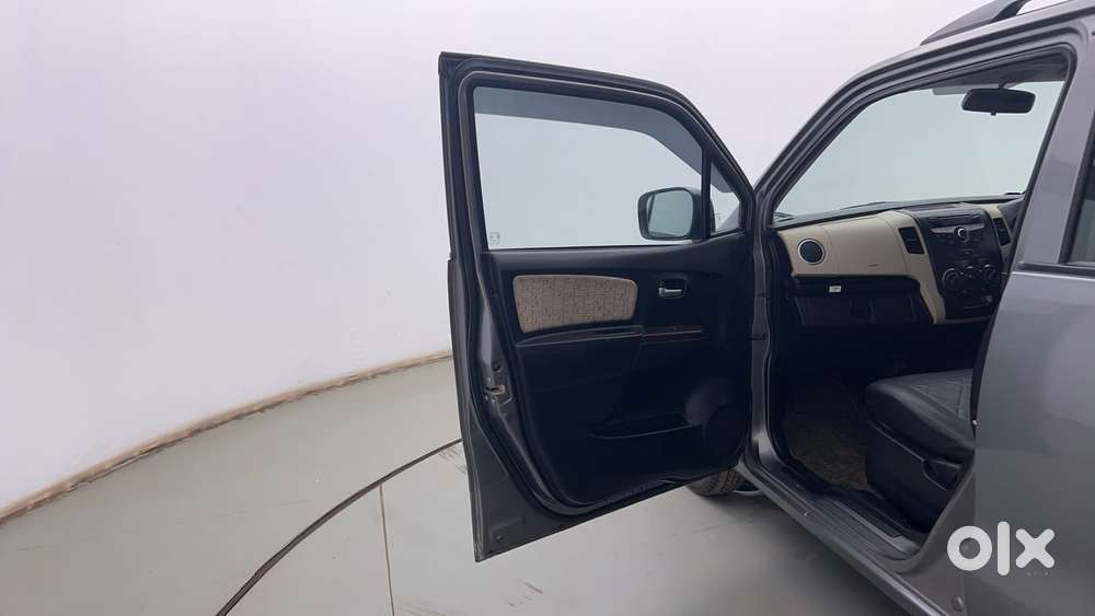 Maruti Suzuki Wagon R 1.0 Vxi Amt, 2018, Petrol
