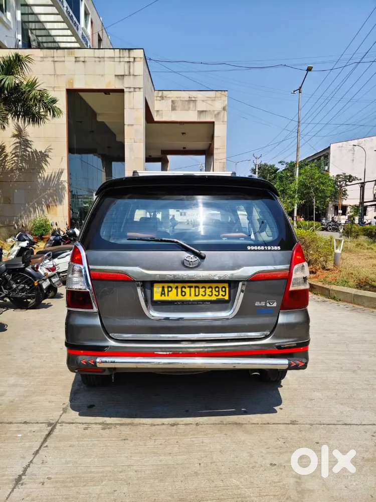 Toyota Innova 2012 For Sale.