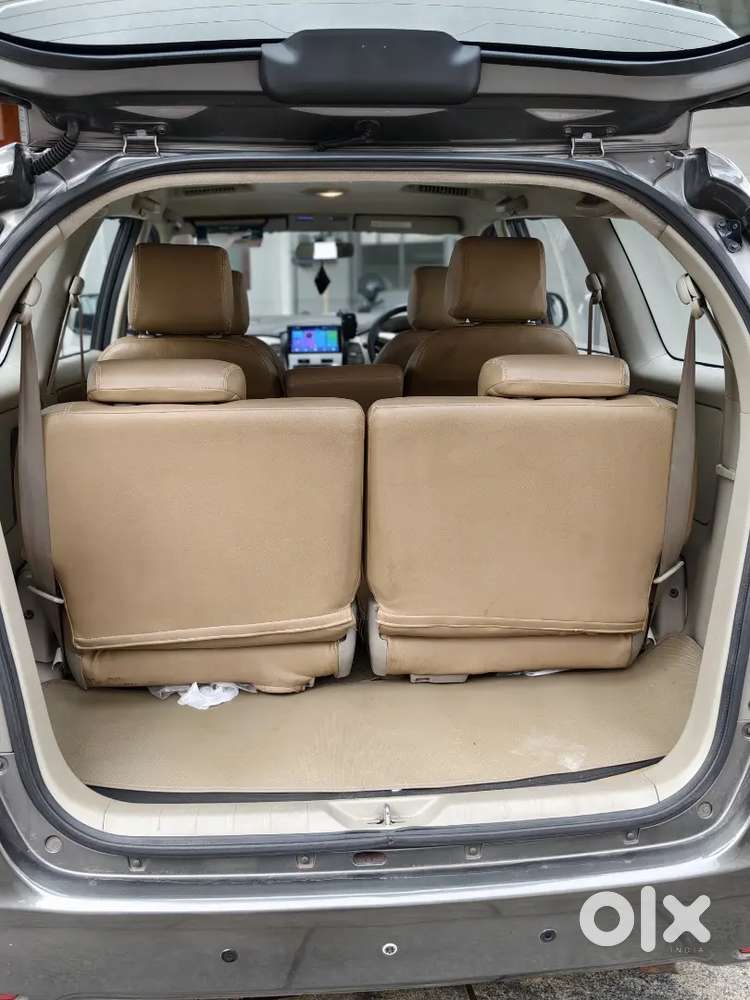 Toyota Innova 2014