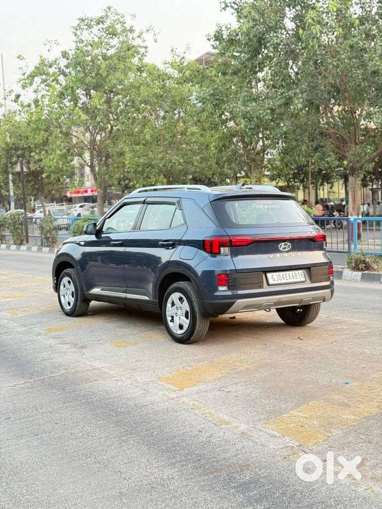 Hyundai Venue, 2022, Petrol