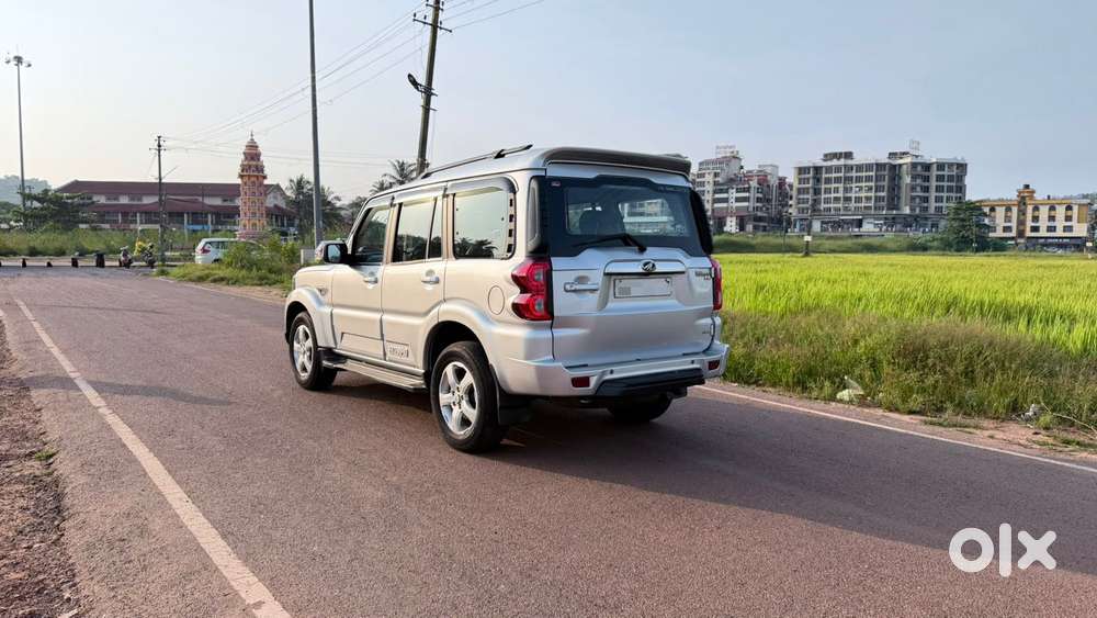 Mahindra Scorpio S11 Mt 7s, 2020, Diesel