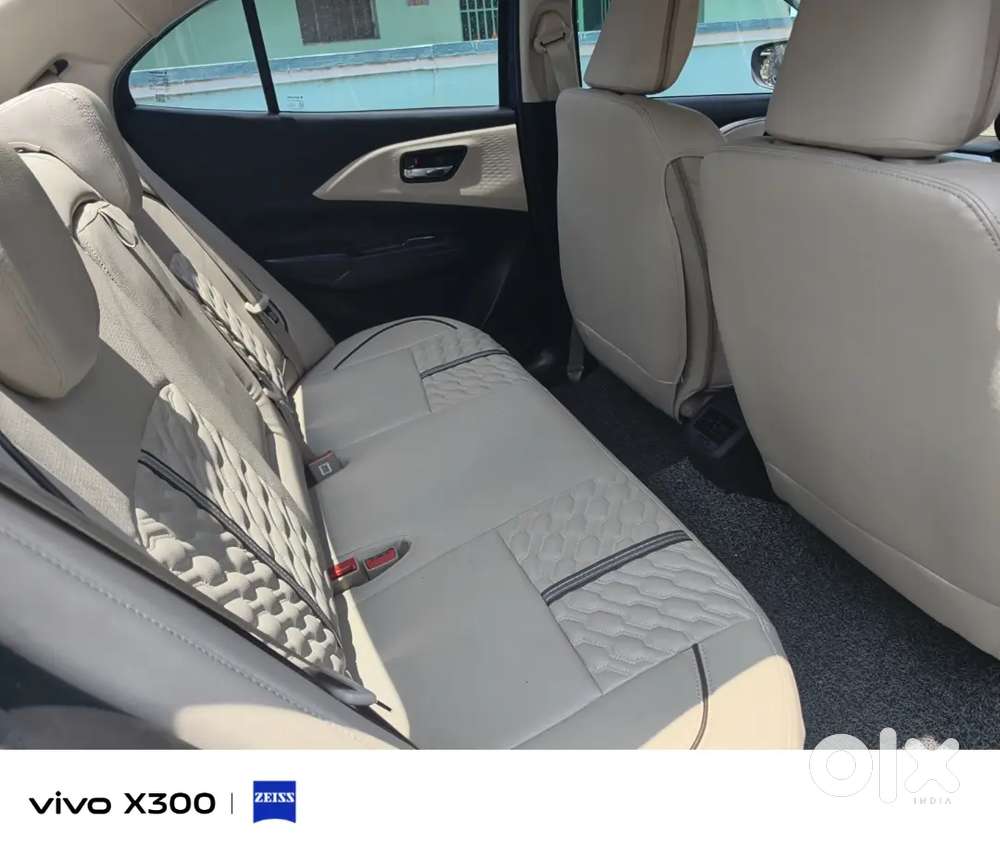 Maruti Suzuki Dzire Zxi 2025