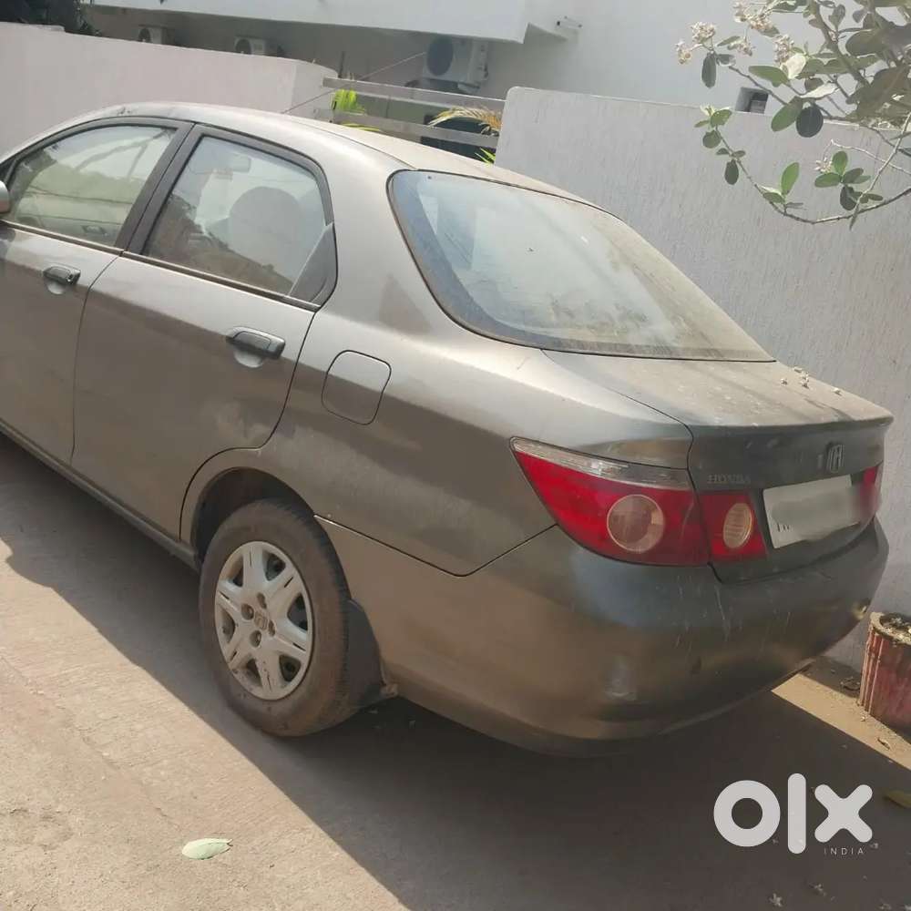 Honda City Car Bechna Hai