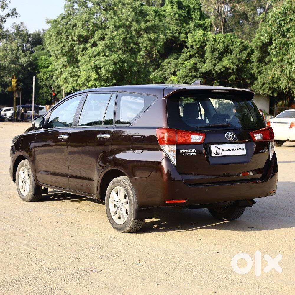 Toyota Innova Crysta [2020-ongoing] 2.4 Gx At 7 Str, 2021, Diesel