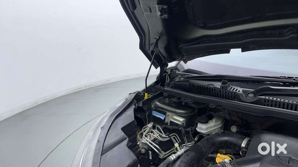 Tata Nexon 1.2 Revotron Xm (s), 2022, Petrol