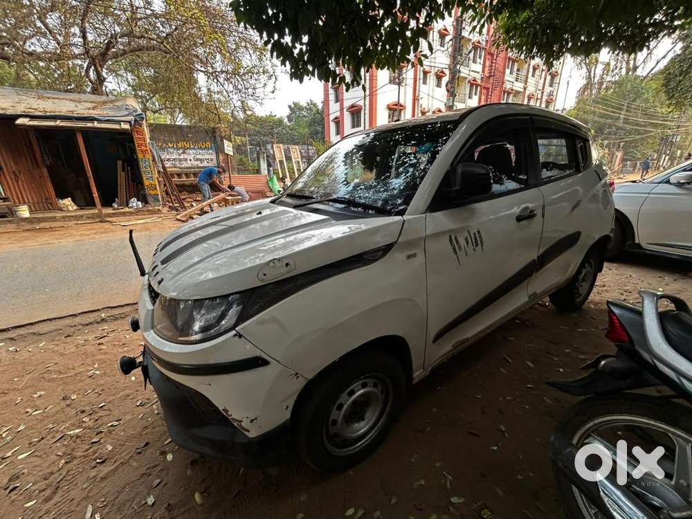 Mahindra Kuv100 Nxt 2018 Diesel Well Maintained