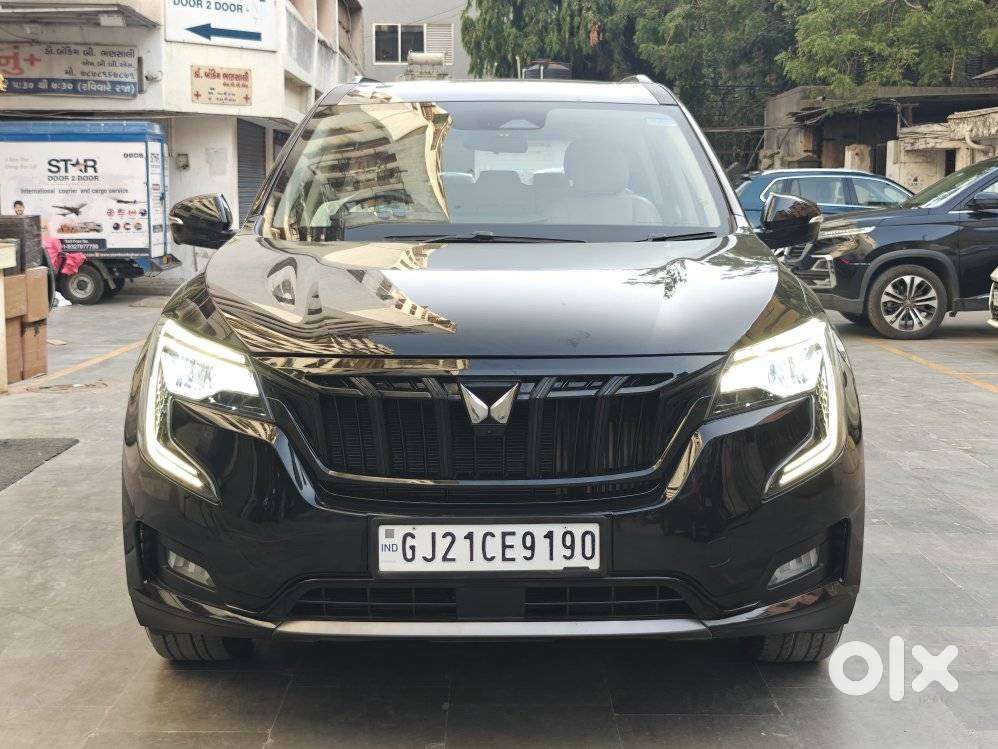 Mahindra Xuv700 2.2 Ax 7 Diesel Mt Luxury Pack Str, 2025, Diesel