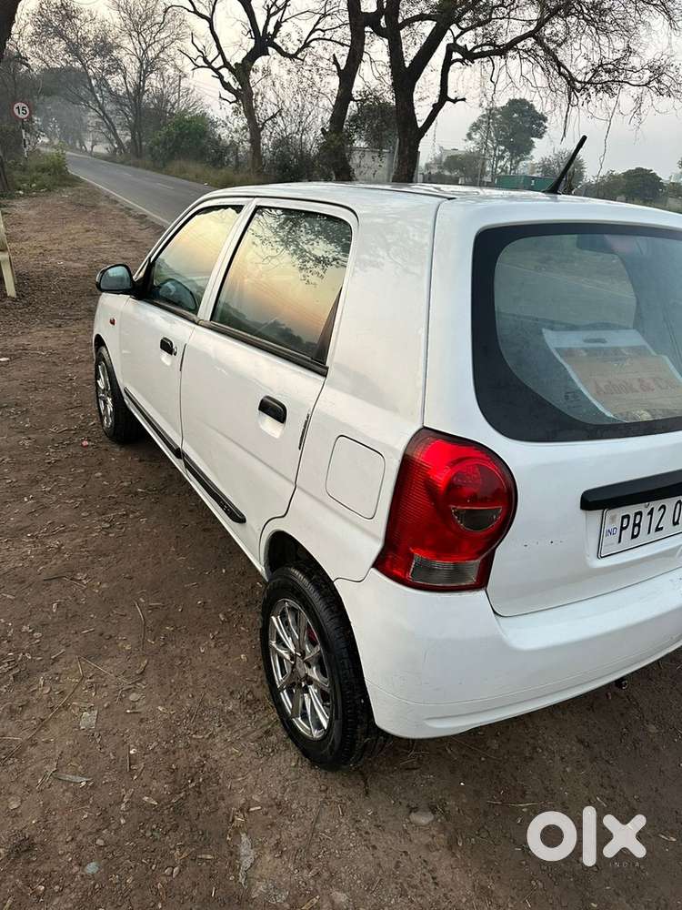 Maruti Suzuki Alto K10 Oct 2011 Petrol Well Maintained
