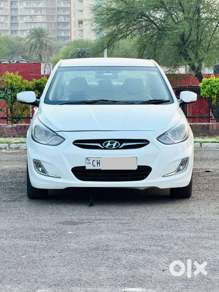 Hyundai Verna Fluidic 1.6 Crdi Sx Opt, 2012, Diesel