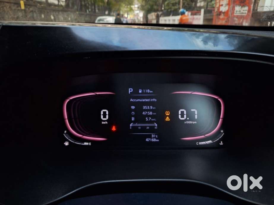 Kia Carens 1.5 Luxury Plus Diesel At 6 Str, 2022, Diesel