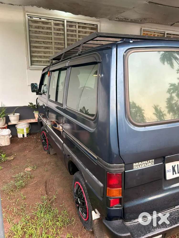 Good Condition Omni Vehicle