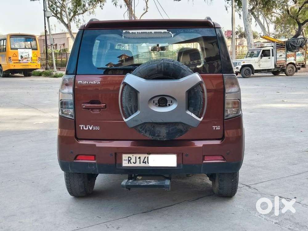 Mahindra Tuv 300 T10 Dual Tone, 2019, Diesel