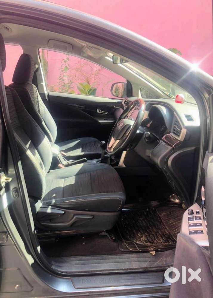 Toyota Innova Crysta 2019 Petrol Well Maintained