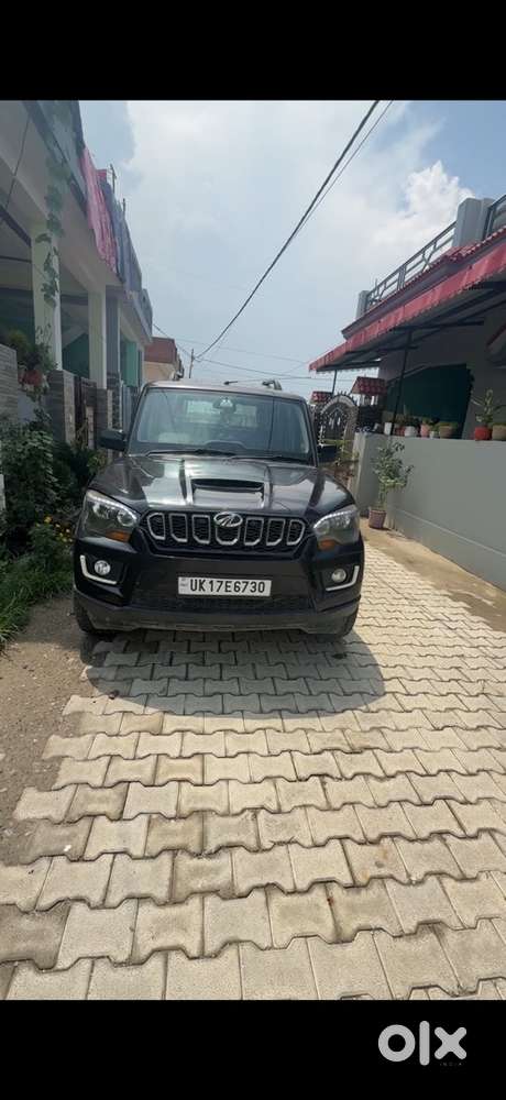 Mahindra Scorpio 2017 Diesel Manual