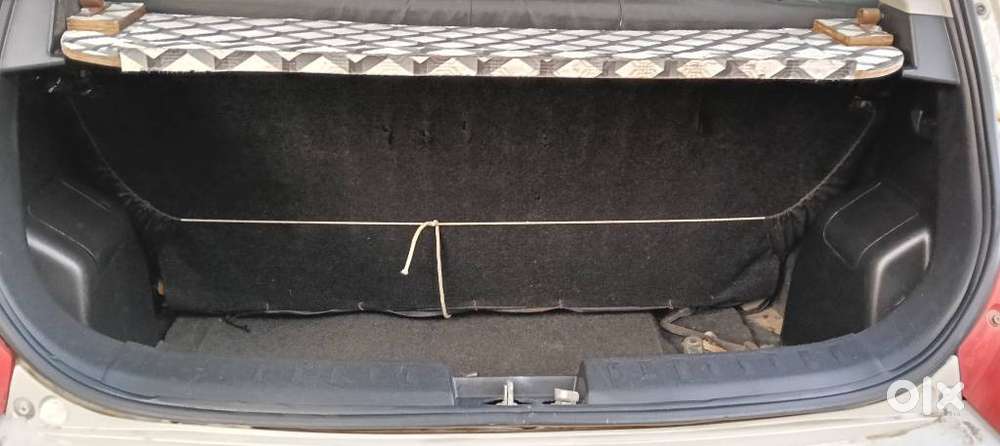 Maruti Suzuki Swift Vxi + Manual, 2014, Petrol