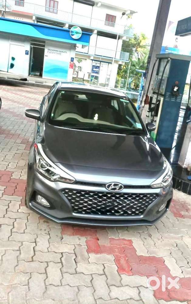 Hyundai I20 2018 Petrol 30000 Km Driven