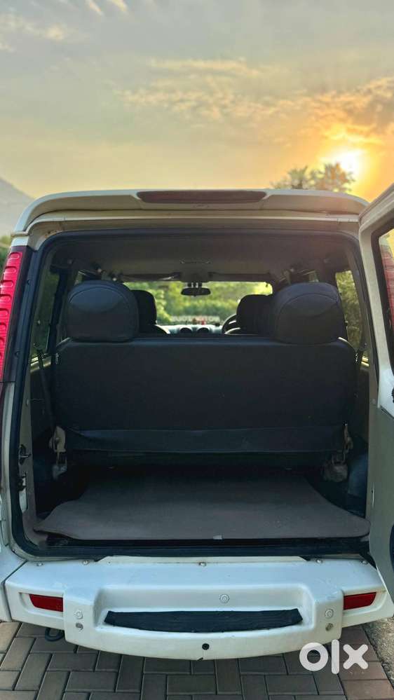 Scorpio Vlx Microhybrid Top Trim