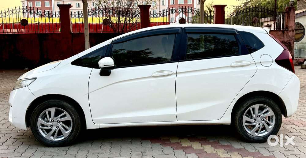 Honda Jazz V Mt Privilege, 2016, Petrol