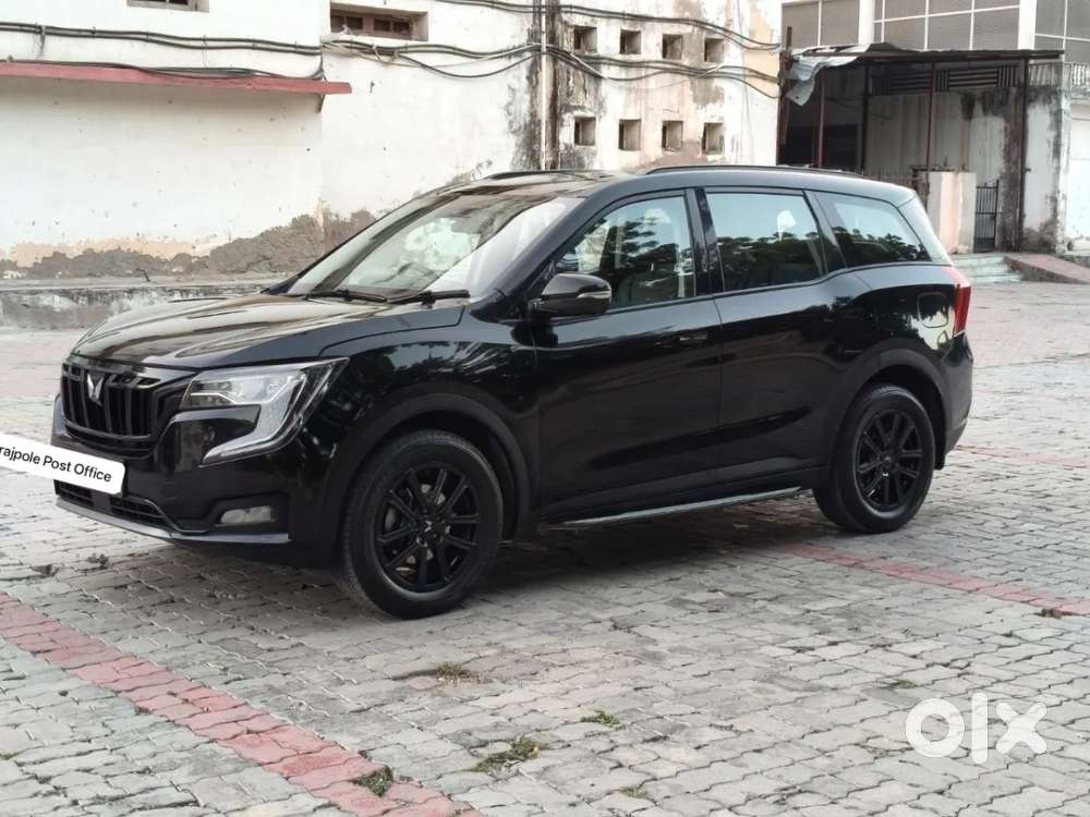 Mahindra Xuv700 2.2 Ax 7 Diesel At Luxury Pack Str, 2025, Diesel