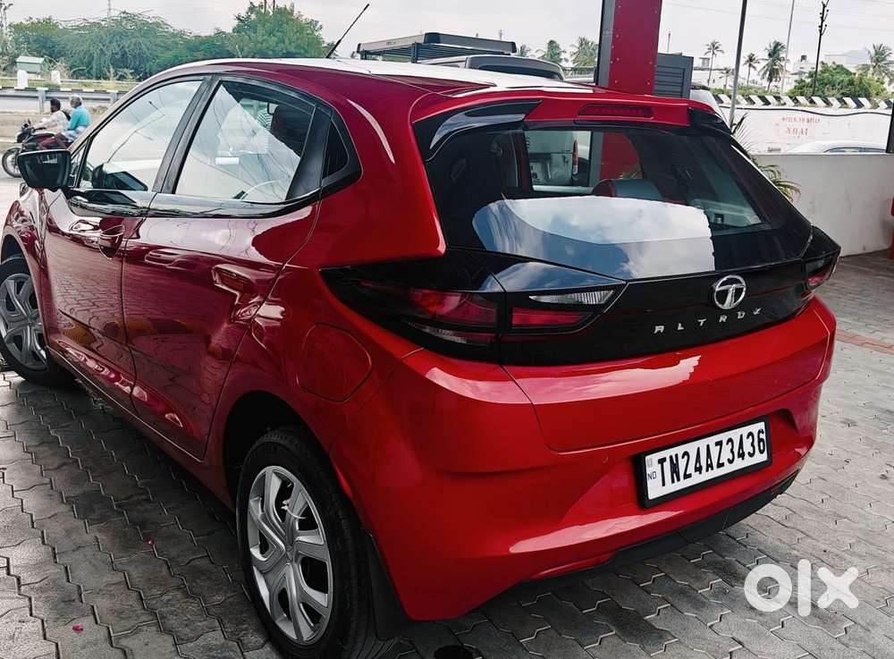 Tata Altroz 1.2 Xm Plus, 2022, Petrol