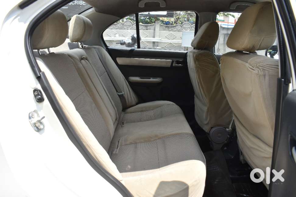 Maruti Suzuki Swift Dzire 1.2 Zxi Bsiv, 2011, Petrol