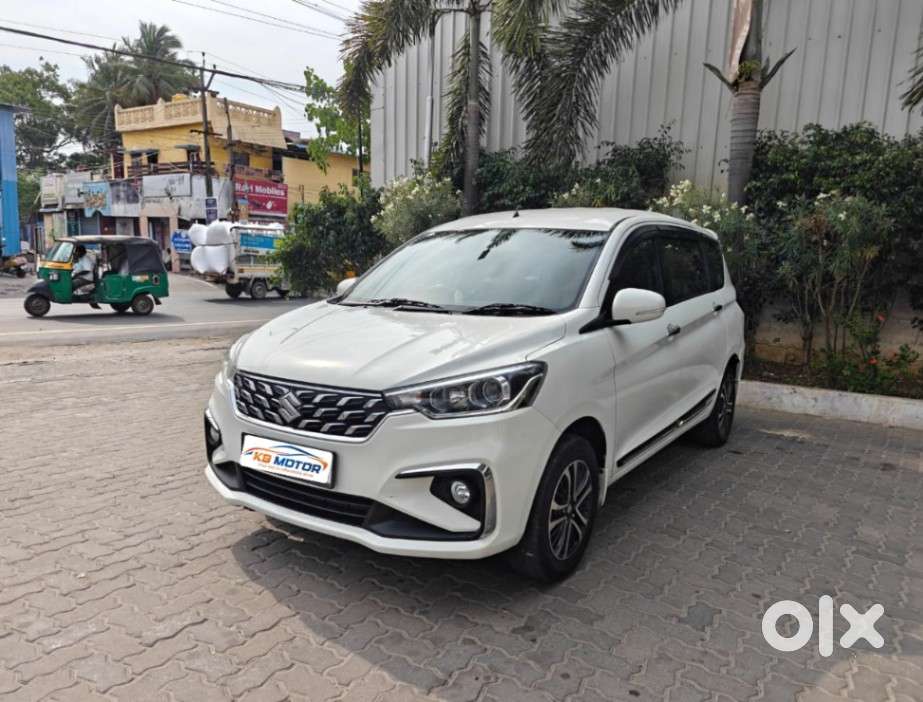 Maruti Suzuki Ertiga 1.5 Zxi Plus Shvs, 2022, Petrol