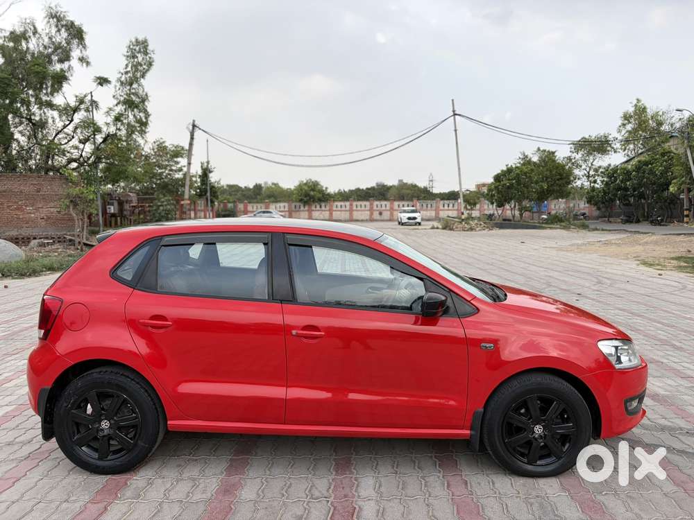 Volkswagen Polo Petrol Highline 1.2l, 2012, Petrol