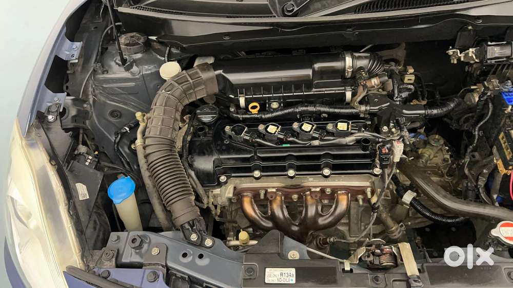 Maruti Suzuki Dzire 1.2 Vxi, 2017, Petrol