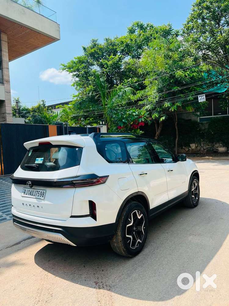 Tata Safari Accomplished Plus Dual Tone, 2023, Diesel