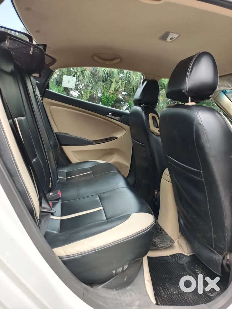 Hyundai Verna [ ] Fluidic 4s 1.6 Vtvt S At, 2017, Petrol