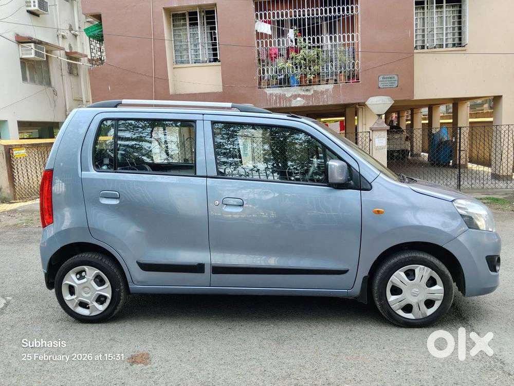Maruti Suzuki Wagon R Amt Vxi, 2017, Petrol