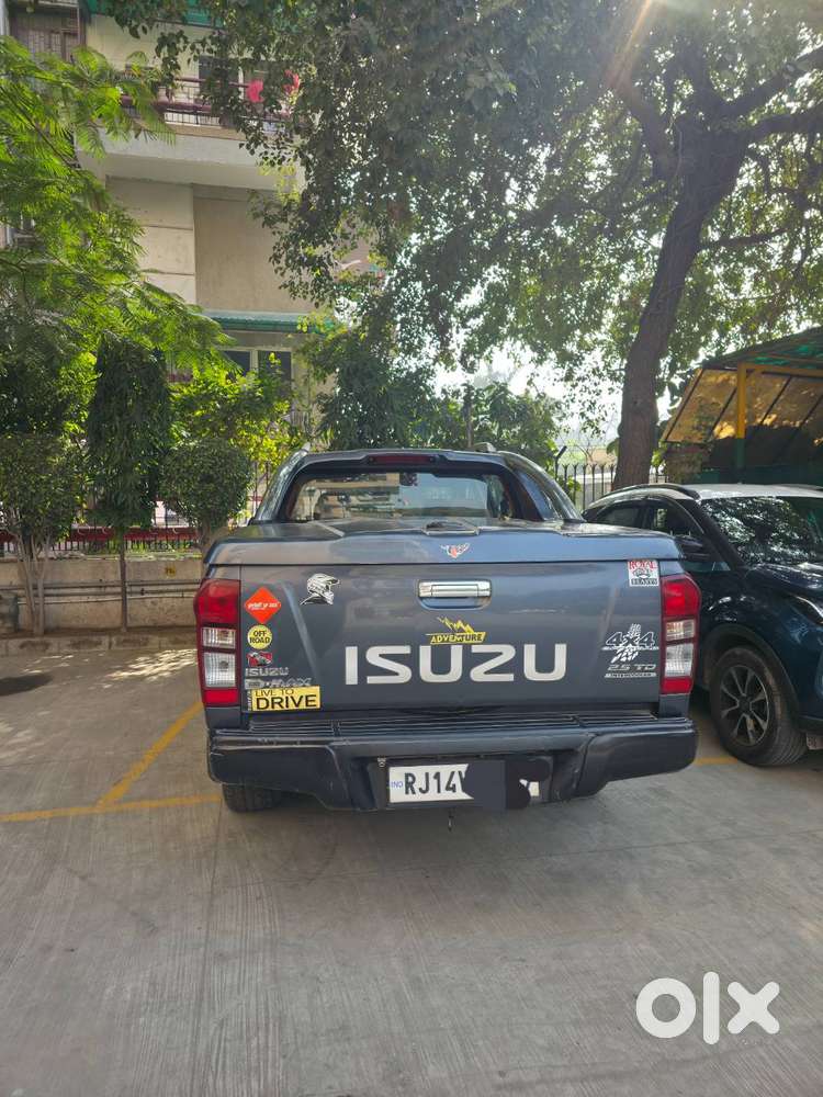2017 Isuzu V-cross 4x4  1.5l Km  Jaipur Reg  Bs4 Diesel  ₹8l