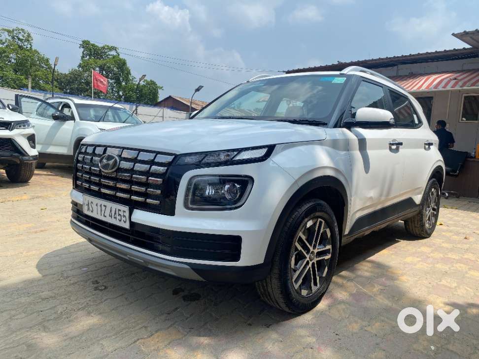 Hyundai Venue 1.0 Sx (o) Turbo Dct, 2023, Petrol