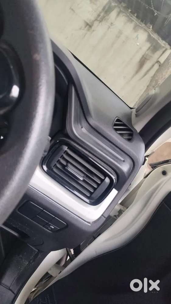 Tata Punch Pure Icng 2024 Car