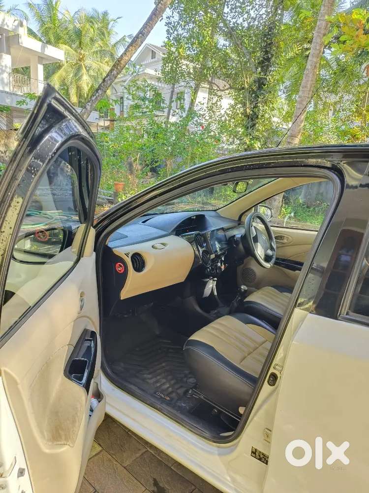 Neat And Clean
Allowweels, Back And Front Camera