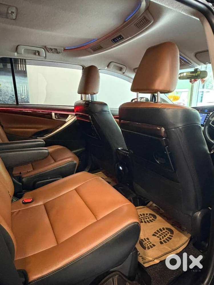 Toyota Innova Crysta [2020-ongoing] 2.7 Zx At 7 Str, 2022, Petrol