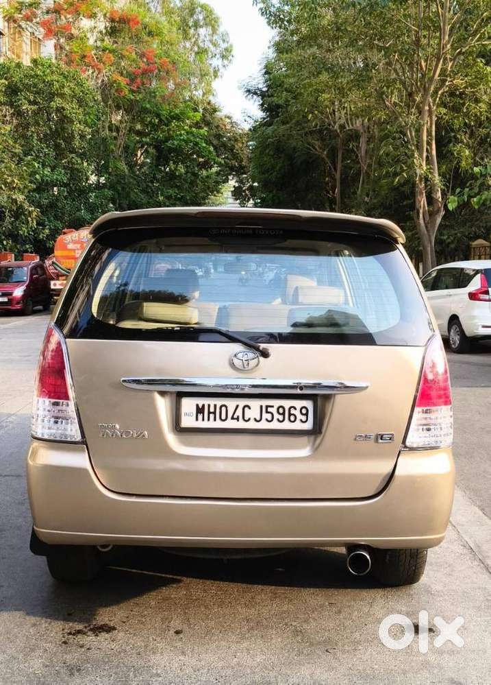 Toyota Innova 2.5 G (diesel) 8 Seater, 2005, Diesel