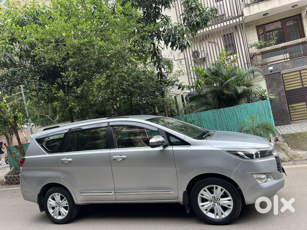 Toyota Innova Crysta 2.8z Automatic, 2018, Diesel