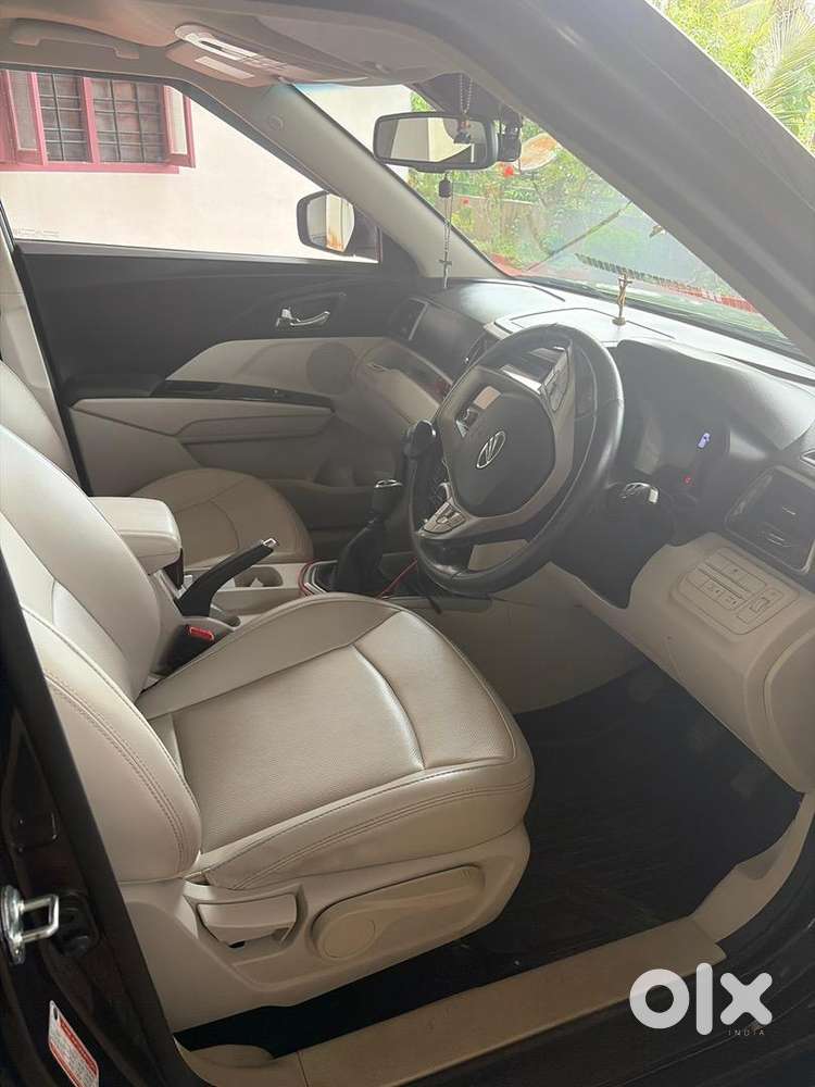 Mahindra Xuv300 2021 Diesel Well Maintained
