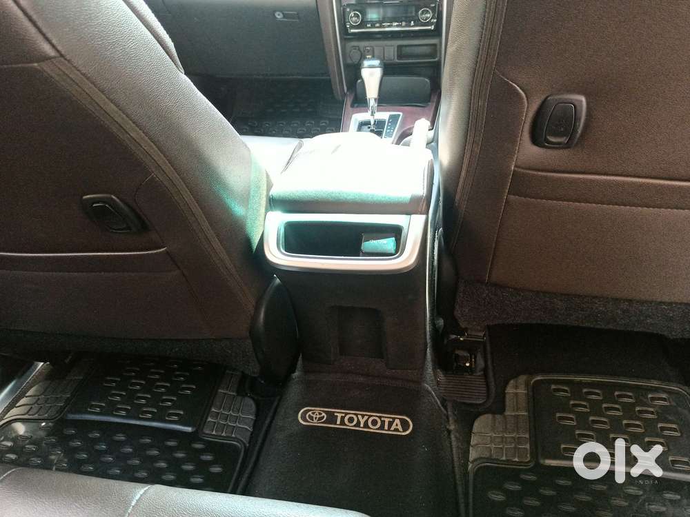 Toyota Fortuner 4x2 At 2.8 Diesel, 2017, Diesel