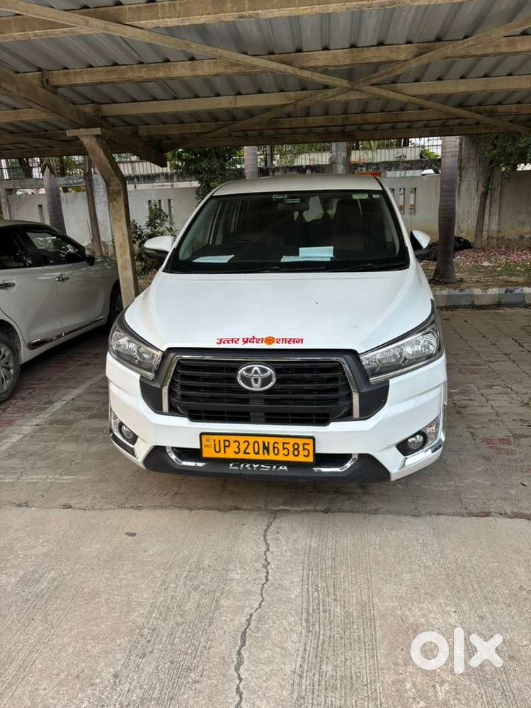 Toyota Innova Crysta 2022 Diesel 127000 Km Driven