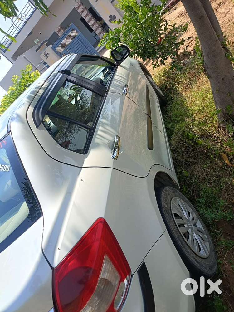Maruti Suzuki Dzire Petrol 2015 Army Prsn Uj Car H