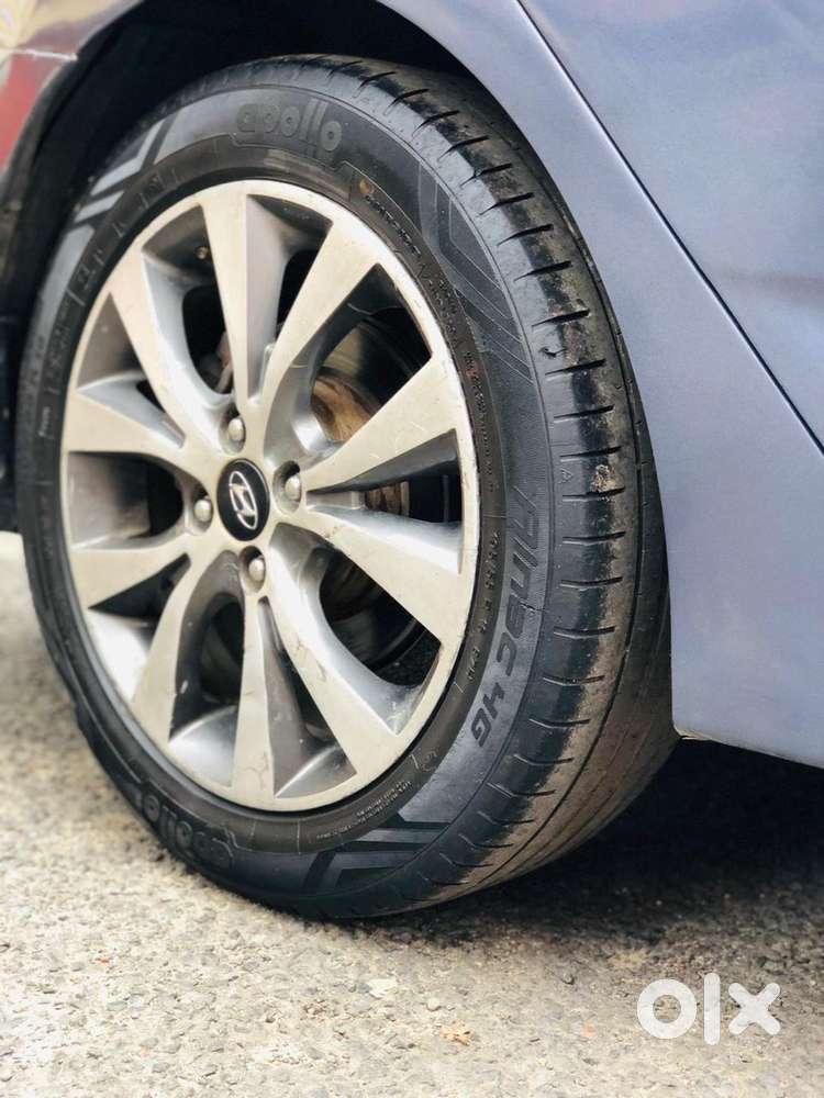 Hyundai Verna Petrol 2014